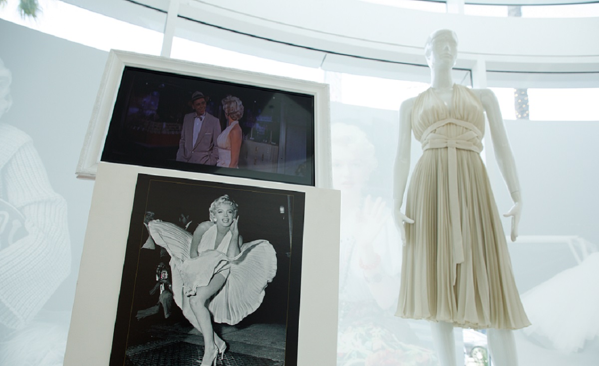 Muškarac ukrao kip Marilyn Monroe u Hollywoodu, već je uništio Trumpovu zvijezdu